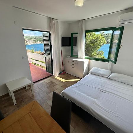 Povlja Bungalows ภายนอก รูปภาพ