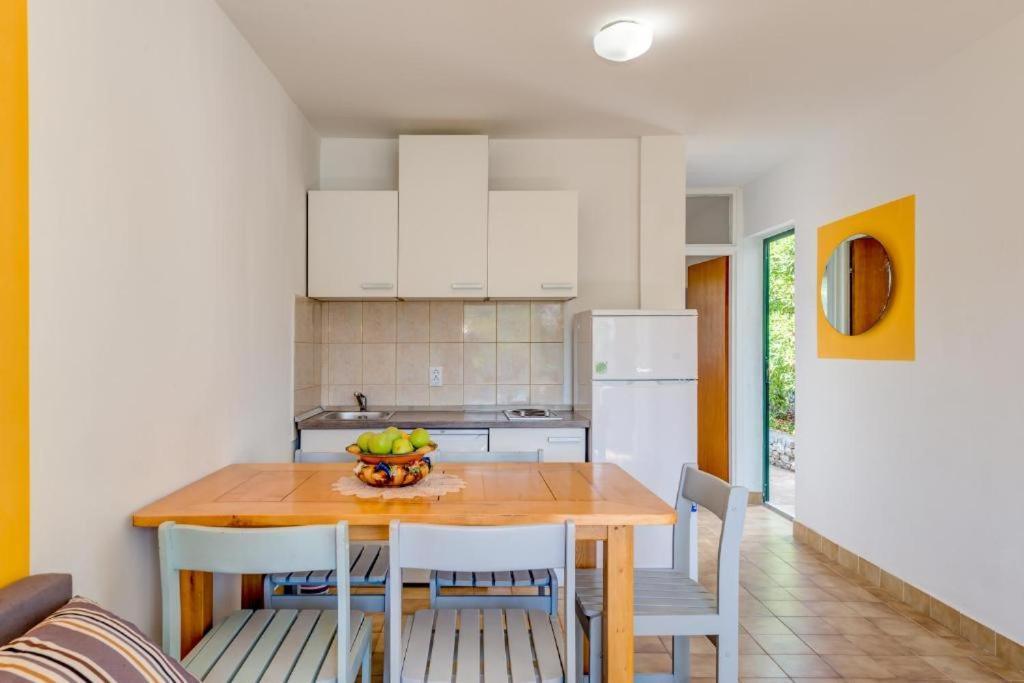 Povlja Bungalows ภายนอก รูปภาพ